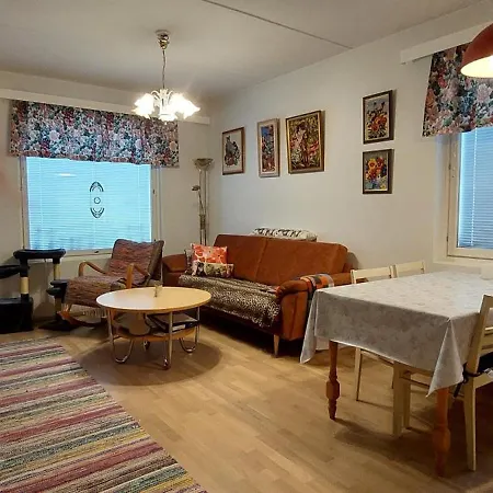 Rauhallinen Joensuun Laehellae Appartamento *